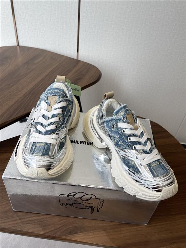 20251128103854450 370